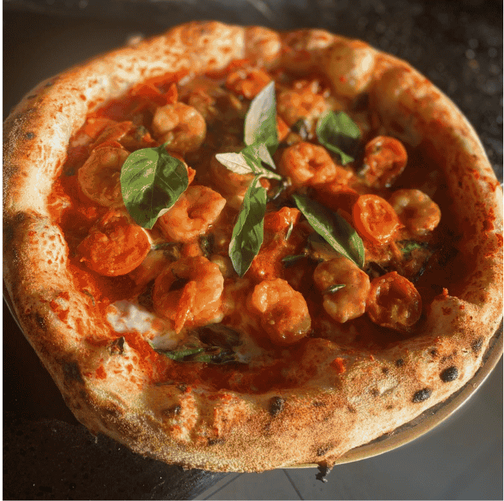 Frischer Pizzateig